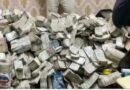 टैम्पो पलटा और खुल गई पोल- आंध्र प्रदेश के पूर्वी गोदावरी में पुलिस ने 7 करोड़ रुपये जब्त किए