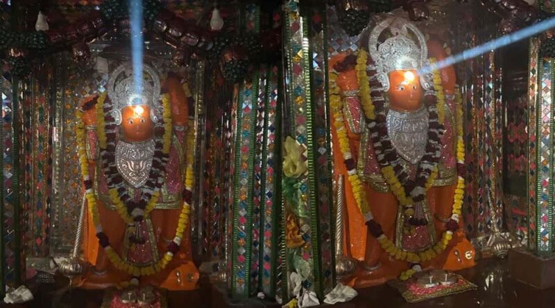 थाईलैंड से आया पेरिस्कोप, पहली बार भक्त हनुमान का रत्न जड़ित हीरे से सूर्य तिलक