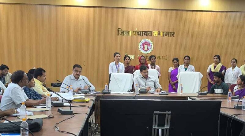 गर्भवती माताओ को समुचित स्वास्थ्य सुविधाएं उपलब्ध कराई जाए- प्रभारी कलेक्टर