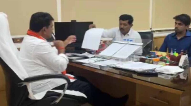 डिप्टी सीएम शर्मा से पाकिस्तानी हिंदुओं ने लगाई गुहार, डिप्टी सीएम बोले – केंद्र से करेंगे बात