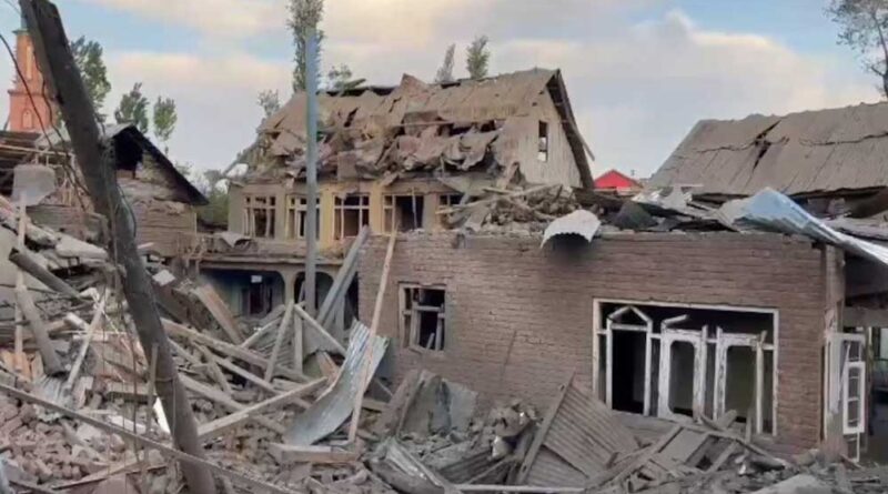 J-K में सुरक्षाबलों का बड़ा एक्शन, शोपियां-पुलवामा-कुलगाम में लश्कर आतंकियों के घर ध्वस्त