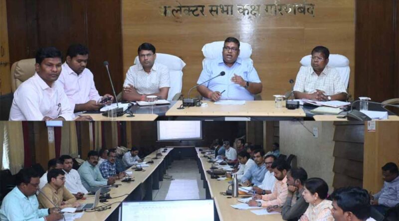 ‘सुशासन तिहार’ में लापरवाही बरतने वालों पर कलेक्टर का एक्शन