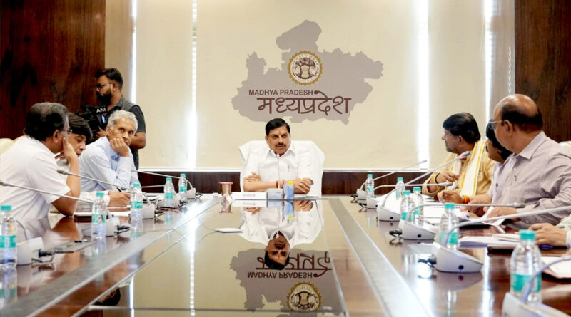 नए आपराधिक कानूनों, धाराओं और प्रक्रियाओं की जानकारी जन-जन को कराएं उपलब्ध : मुख्यमंत्री डॉ. यादव