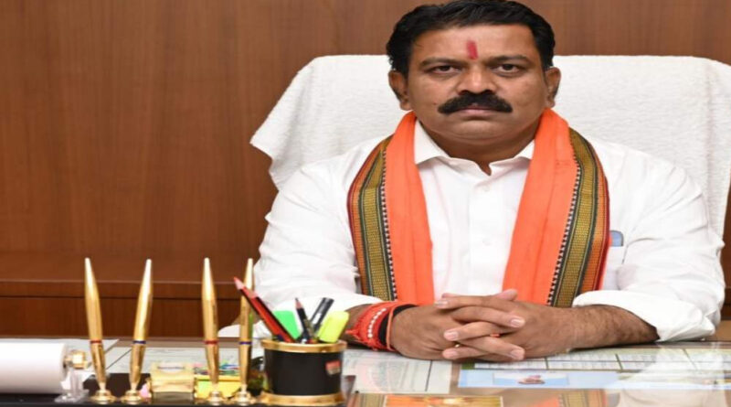 धमतरी : राज्य शासन द्वारा राजनीतिक प्रकरणों की वापसीःलोकतांत्रिक मूल्यों की रक्षा की दिशा में महत्वपूर्ण निर्णय