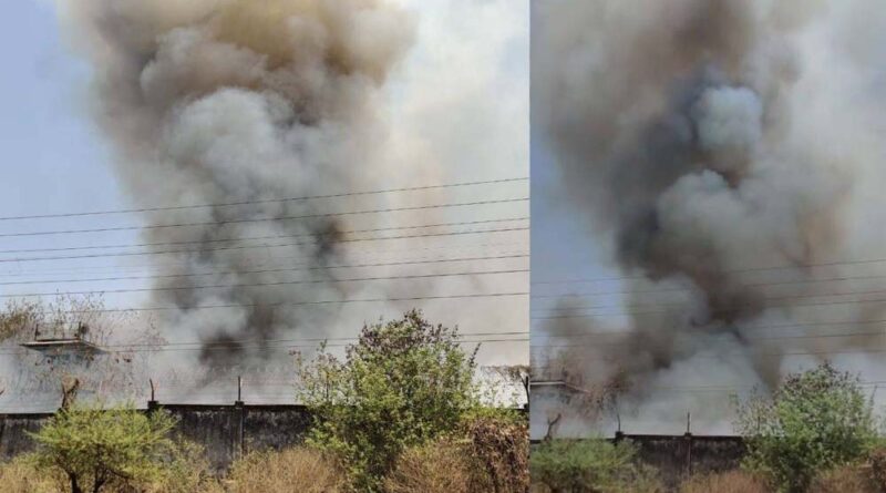 भेल परिसर में लगी आगजनी की सूचना पर मौके पर पहुंचे मंत्री सारंग