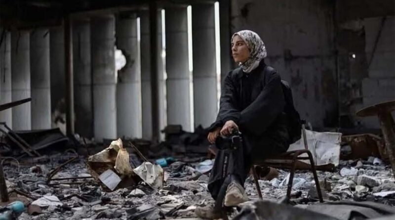 गाजा की महिला पत्रकार के घर पर इजरायल ने गिरा दिया बम, फ्रांस तक थी जिसकी चर्चा, परिवार सहित मौत