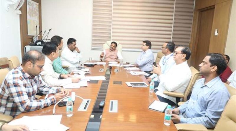 रीवा नगर जीरो अनट्रीटेड वेस्ट के लक्ष्य को शीघ्र प्राप्त करे इसके लिए ठोस कार्ययोजना पर करें कार्य: उप मुख्यमंत्री शुक्ल