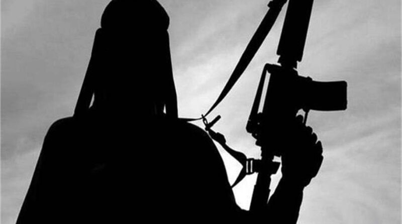 पंजुआन-खबल गांव में 2 संदिग्ध व्यक्तियों द्वारा घर में घुस परिवार को बनाया बंधक, फैली दहशत