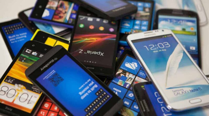 आपके पुराने फोन से होगी हजारों की कमाई, बस इन तरीकों को आजमाना मत भूलना