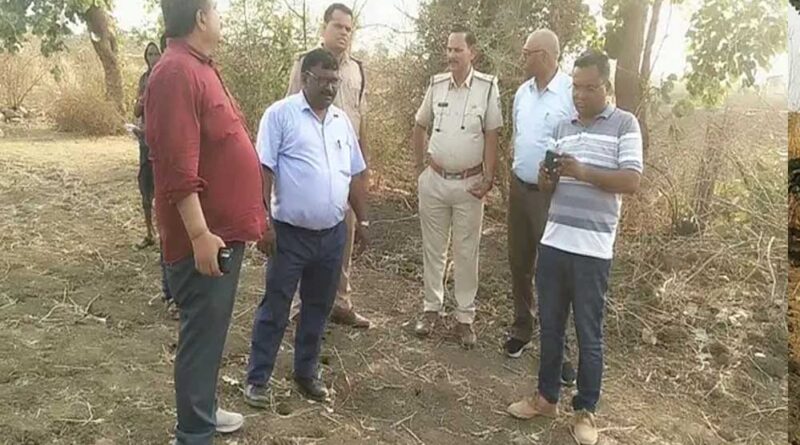 सागर जिले में प्रशासन ने बड़ी कार्रवाई, रसूखदार के कब्जे से आदिवासियों की 100 एकड़ जमीन की वापस करवाई