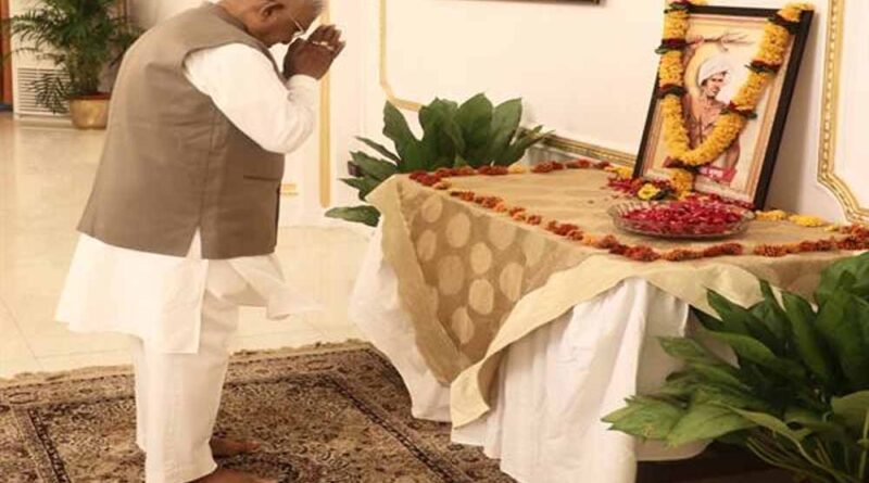 राज्यपाल मंगुभाई पटेल ने भगवान बिरसा मुंडा को दी श्रद्धांजलि