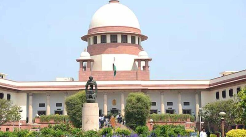 महिला वकील की इस हरकत से सुप्रीम कोर्ट नाराज, आज की पीढ़ी तौर-तरीके नहीं सीखना चाहती