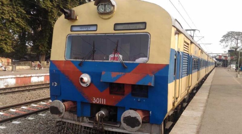 गंभीर लापरवाही: मेमू ट्रेन शुरू होने के बाद से एक बार भी समय पर नहीं पहुंची गेवरारोड