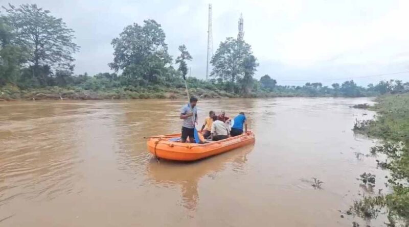 नहाने गया युवक बाढ़ में बहा, रेस्क्यू टीम कर रही तलाश