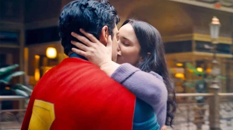 सेंसर बोर्ड ने काटा सुपरमैन का सीन, भड़के भारतीय दर्शक