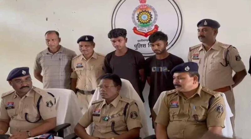 पुलिस ने घरों में चोरी करने वाले नाबालिग समेत 3 आरोपियों को किया गिरफ्तार, 4 लाख का माल बरामद