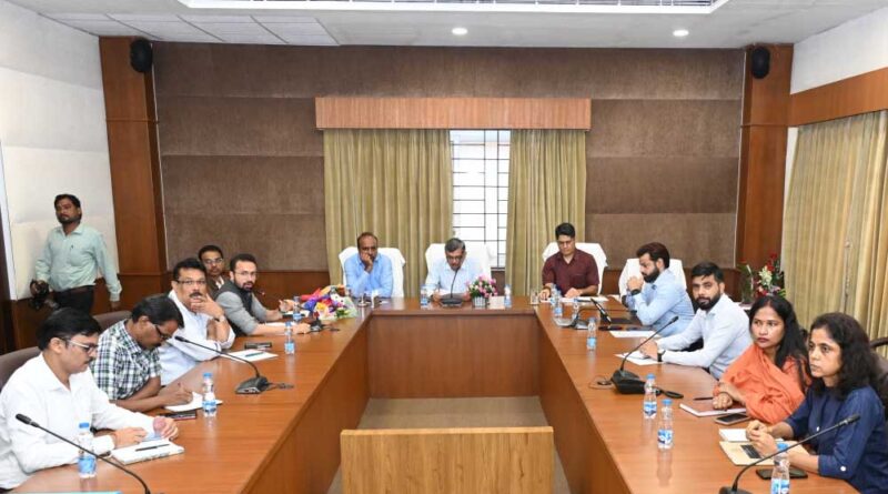 राज्य में भू-अभिलेखों के डिजिटलीकरण पर दिया ज़ोर