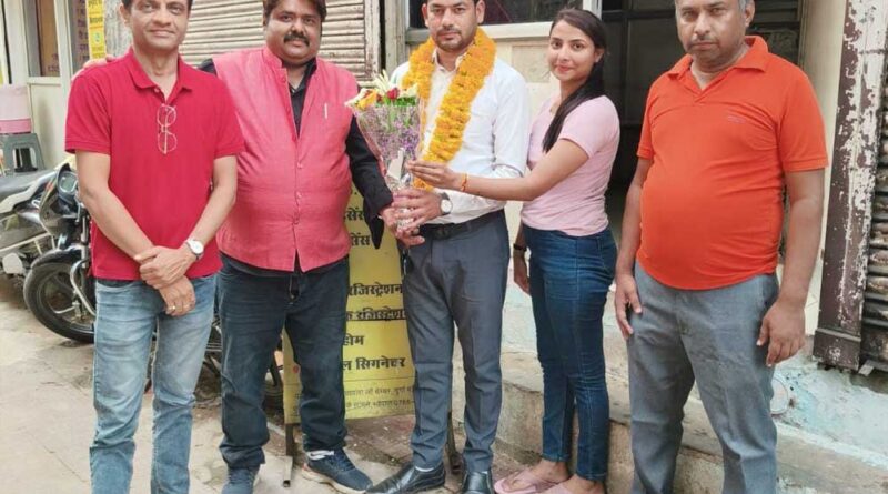 आल फार्मेसिस्ट वेलफेयर एसोसिएशन के प्रदेश अध्यक्ष सुग्रीव साहू ने कई महत्वपूर्ण पदों पर सदस्यों को जिम्मेदारियां दी