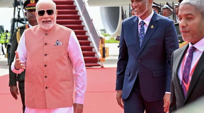 PM मोदी का मालदीव में भव्य स्वागत, राष्ट्रपति मुइज्जू ने एयरपोर्ट पर किया स्वागत