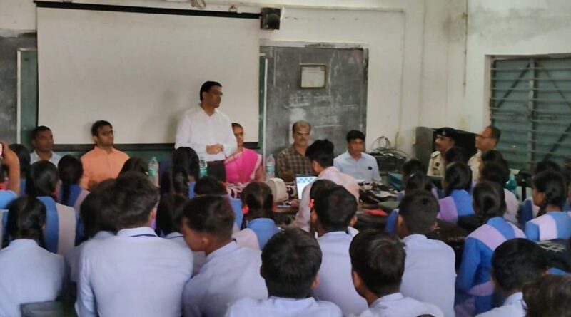 प्रौद्योगिकी ग्राम भड़हा में ‘ई – बात कार्यक्रम का आयोजन