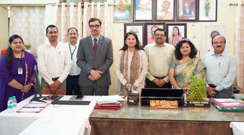 रक्षक पाठ्यक्रम का विमोचन से शुभारंभ तक का सफर शुरू हुआ