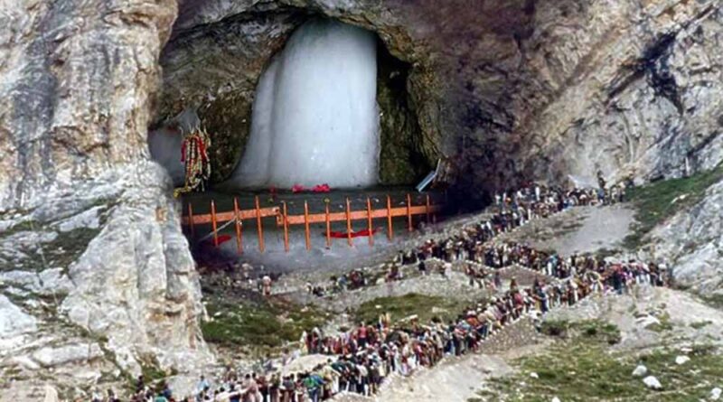 तीर्थयात्रियों ने सुरक्षा व्यवस्था के लिए सरकार की तारीफ की, अमरनाथ यात्रा के लिए दूसरा जत्था रवाना