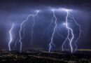 आकाशीय बिजली से संभावित दुर्घटनाओं से स्वयं को बचायें, स्वास्थ्य विभाग ने जारी की एडवाइजरी