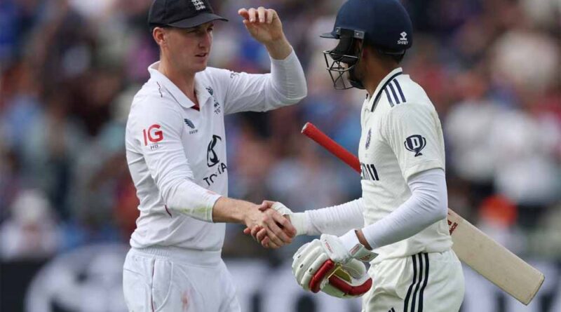 इंग्लैंड की टीम क्या एजबेस्टन टेस्ट अब ड्रॉ कराने के लिए खेलेगी?, कोच बोले- हम इतने मूर्ख नहीं है कि…