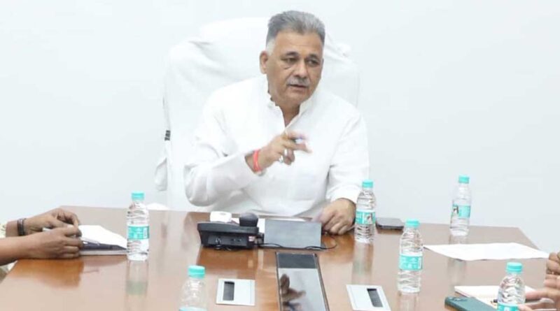 उच्च शिक्षा मंत्री परमार की अध्यक्षता में विभागीय समीक्षा बैठक हुई