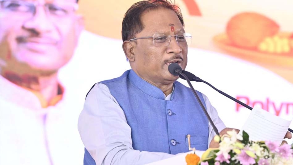 मुख्यमंत्री साय ने कहा कि लोक कल्याण की भावना से जनता की सेवा करने वालों को जनता स्वयं आगे बढ़ाती