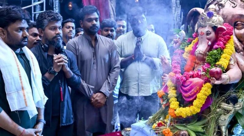 टीम द राजासाब ने सेट पर मनाई गणेश चतुर्थी