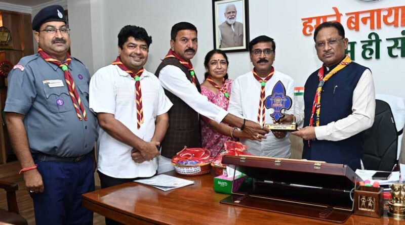 सीमा के वीरों को बच्चों की राखी : देशभक्ति से ओतप्रोत अनोखा अभियान