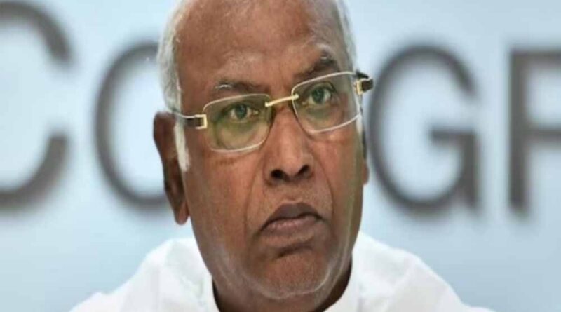 मतदाता सूची मुद्दा: विपक्ष की चर्चा की मांग, सरकार की चुप्पी पर खरगे ने उठाए सवाल