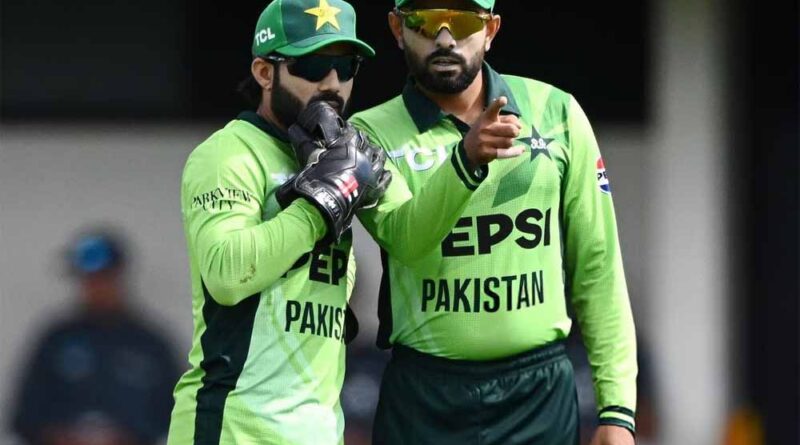 एशिया कप से बाहर होने के बाद बाबर आजम की T20I में वापसी की संभावना, कोच ने किया खुलासा