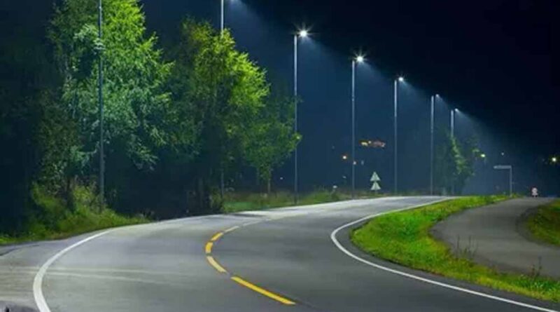 कोयंबटूर में सेव एनर्जी मुहिम, 122 स्थानों पर लगे मोशन सेंसर सोलर स्ट्रीट लाइट