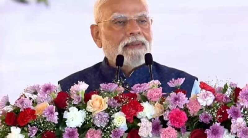 पीएम मोदी ने कांग्रेस के युवा नेताओं को बताया टैलेंटेड, एनडीए से किए तुलना