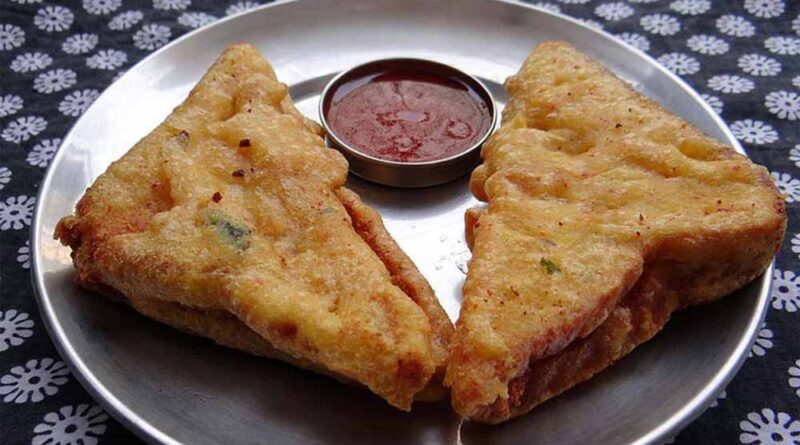 क्रंची और टेस्टी ब्रेड पकौड़ा बनाने की आसान रेसिप