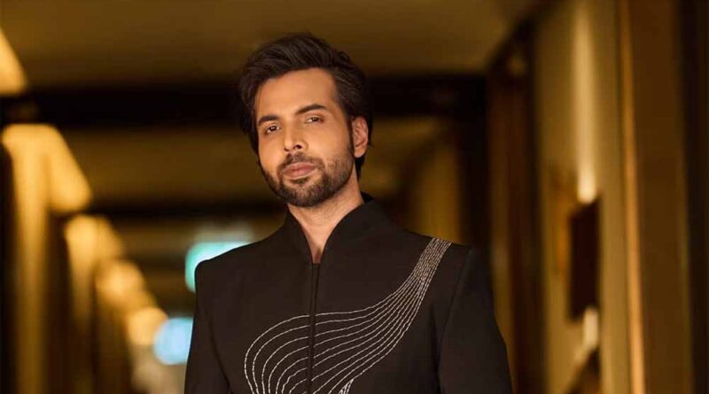 फैंस के लिए खुशखबरी: मिर्जापुर मूवी में कंपाउंडर बने अभिषेक बनर्जी की धमाकेदार एंट्री