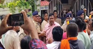 धर्मांतरण विरोधी विवाद: बजरंग दल और प्रार्थना सभा के बीच हुई झड़प