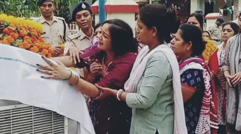 आरपीएफ जवान की सड़क दुर्घटना में जान गई, अंतिम विदाई में गार्ड ऑफ ऑनर