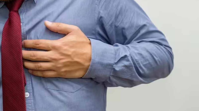 सुबह का ये वक्त बढ़ा देता है हार्ट अटैक का खतरा, जानें 6 बड़ी वजहें