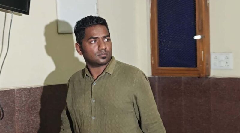 CG कोल स्कैम: पूर्व IAS सौम्या चौरसिया के निजी सचिव गिरफ्तार, EOW ने किया कोर्ट में पेश