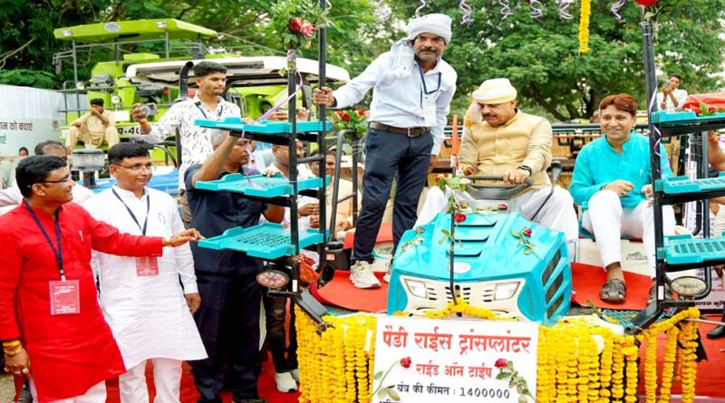 धान उत्पादक किसानों को दीपावली से पहले ही बोनस के रूप में दिया तोहफा : मुख्यमंत्री डॉ. यादव