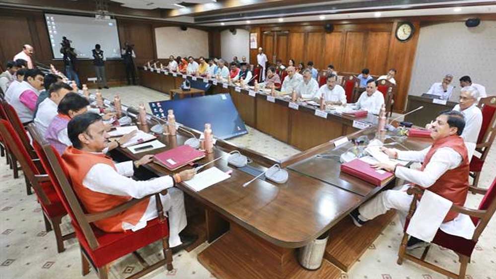 नए वाहनों पर सर्टिफ़िकेट ऑफ़ डिपॉजिट से मोटरयान कर में 50 प्रतिशत की छूट दिये जाने का निर्णय नए वाहनों पर सर्टिफ़िकेट ऑफ़ डिपॉजिट से मोटरयान कर में 50 प्रतिशत की छूट दिये जाने का निर्णय