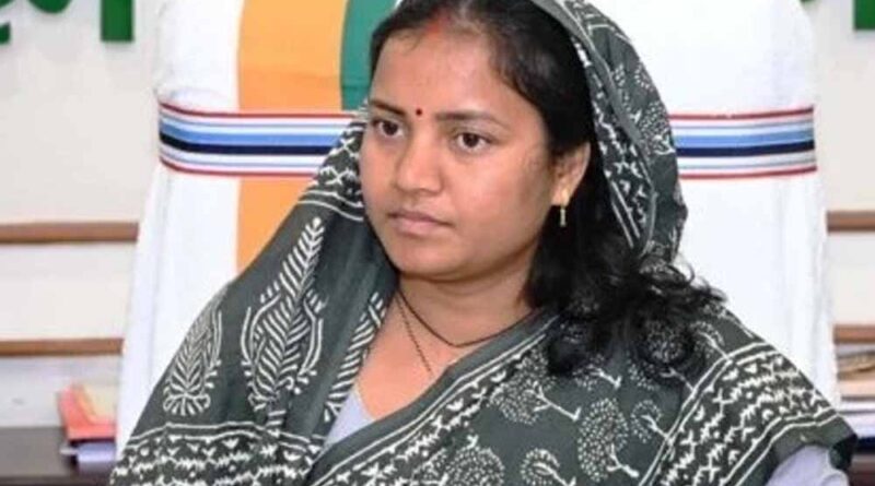 लक्ष्मी राजवाड़े का आरोप: कांग्रेस ने शराबबंदी का वादा नहीं किया पूरा