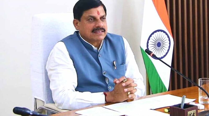 सीएम मोहन यादव ने जिलों की सफलता के लिए प्रभारी मंत्री, संभागायुक्त और कलेक्टर को दी जिम्मेदारी