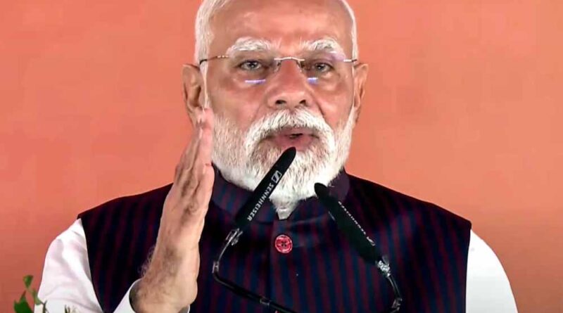 फर्राटा भरती नई ट्रेन! पीएम मोदी ने हरी झंडी दिखाकर की लॉन्चिंग, इन शहरों के बीच अब सफर आसान