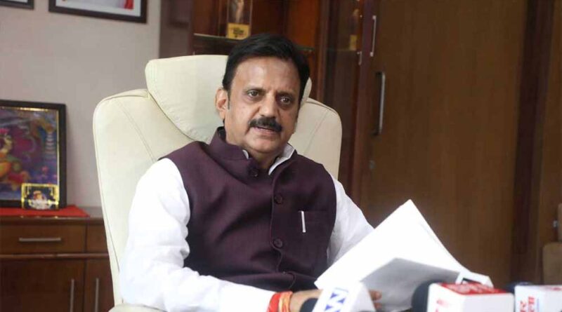 सुमन सखी चैटबॉट नागरिक-केंद्रित सुशासन की दिशा में एक महत्त्वपूर्ण कदम: उप मुख्यमंत्री शुक्ल