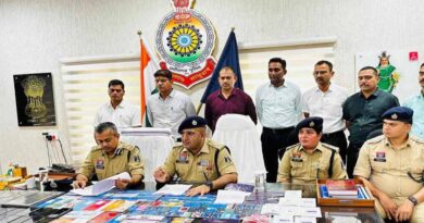 इंस्टाग्राम पर साड़ी बिक्री के नाम पर 50 करोड़ की ठगी, साइबर गैंग के 8 सदस्य मुंबई से गिरफ्तार