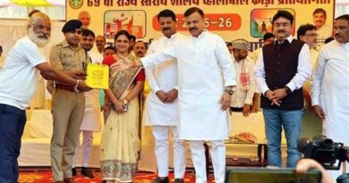 खेल हमें जीवन को अनुशासित होकर जीने की प्रेरणा देता है : मंत्री उदय प्रताप   सिंह